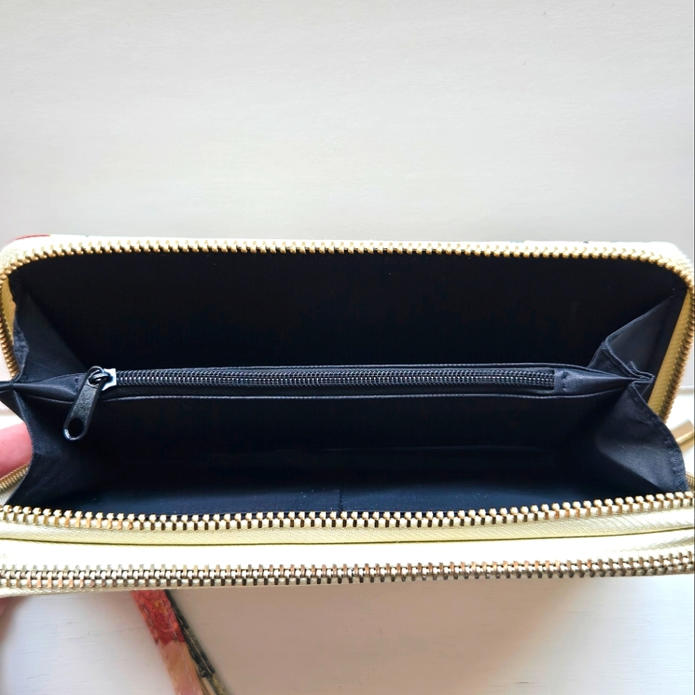 3/10$ NWT Paris Theme Multicolor Wristlet Fashion Wallet Dbl Goldtone Ziparound - Picture 4 of 6